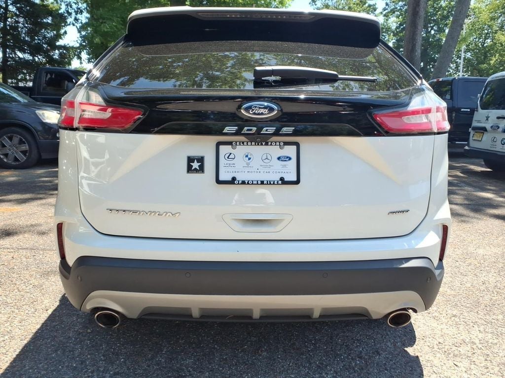 2023 Ford Edge Titanium