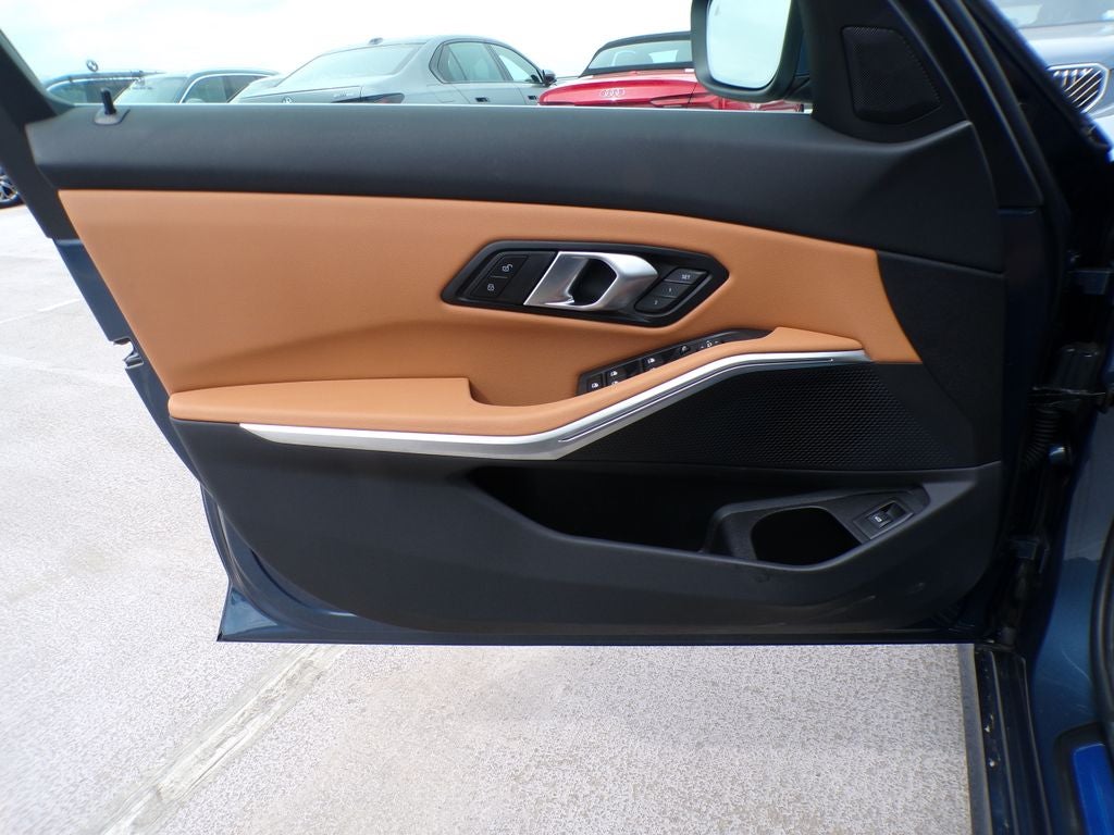 2025 BMW 3 Series 330i xDrive