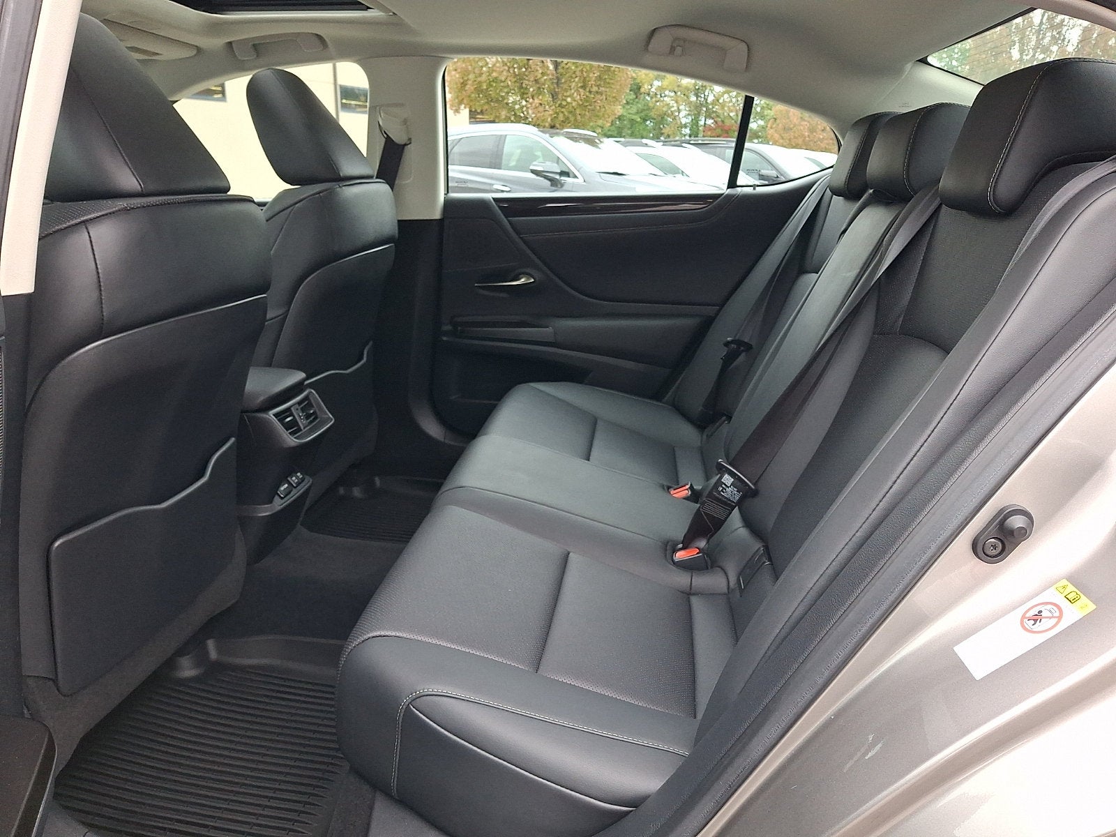 2019 Lexus ES 350