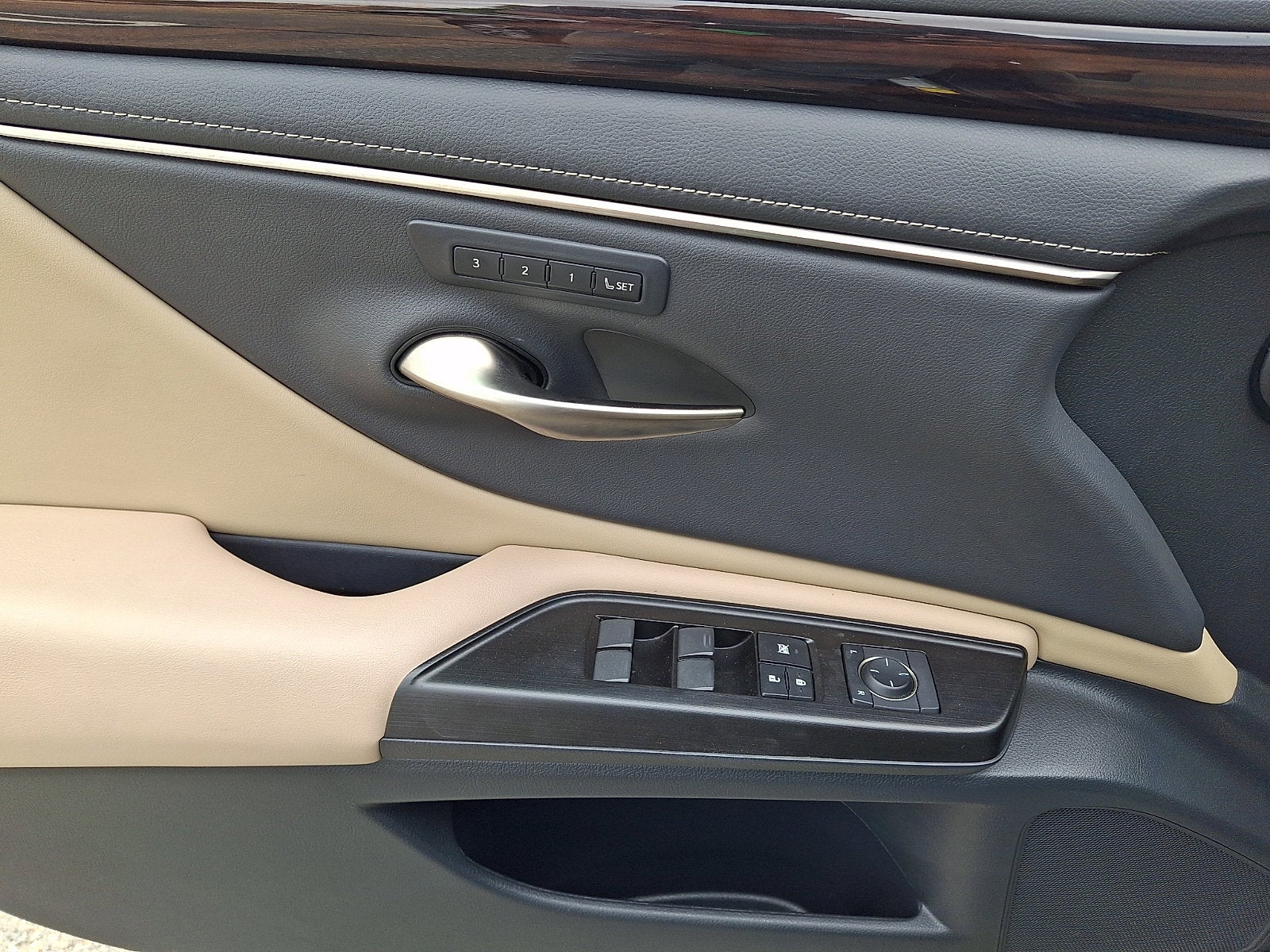 2019 Lexus ES 350