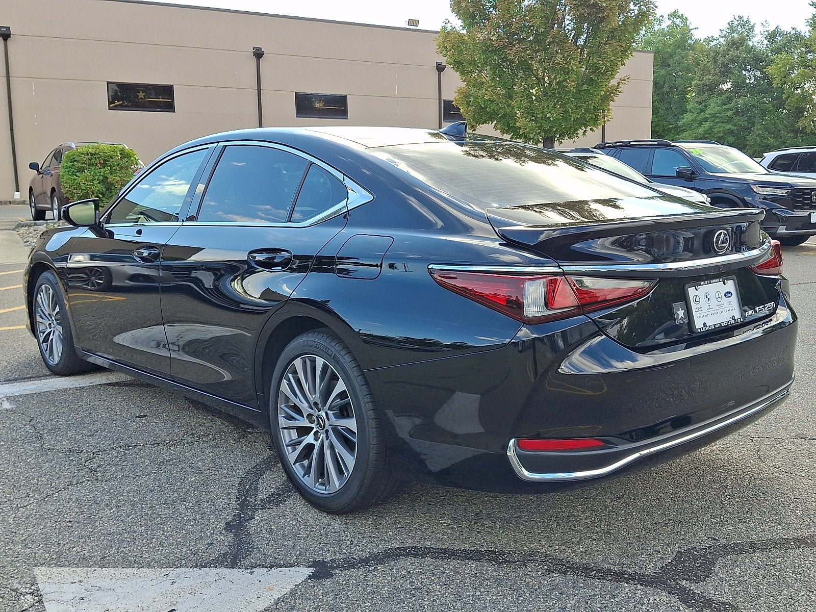 2021 Lexus ES 250