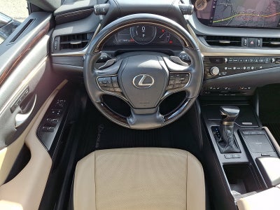 2021 Lexus ES 300h
