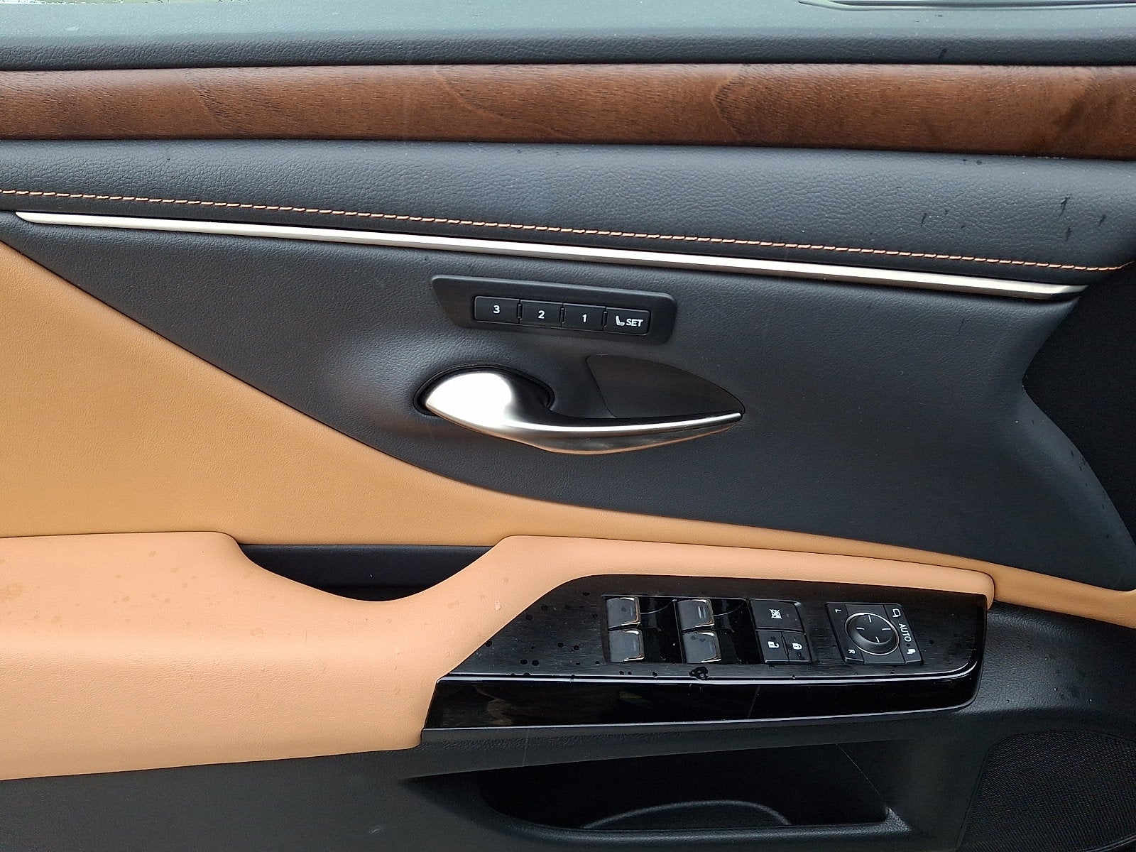 2022 Lexus ES 350