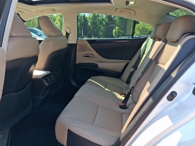 2021 Lexus ES 350