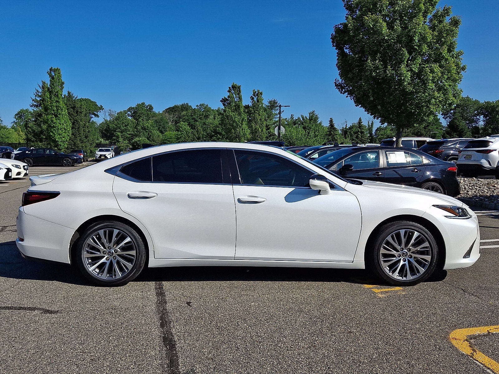2021 Lexus ES 350