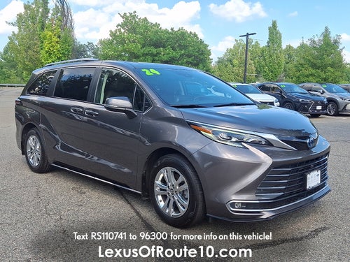 2024 Toyota Sienna Platinum 7 Passenger