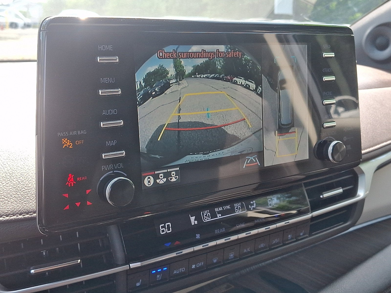 2024 Toyota Sienna Platinum 7 Passenger
