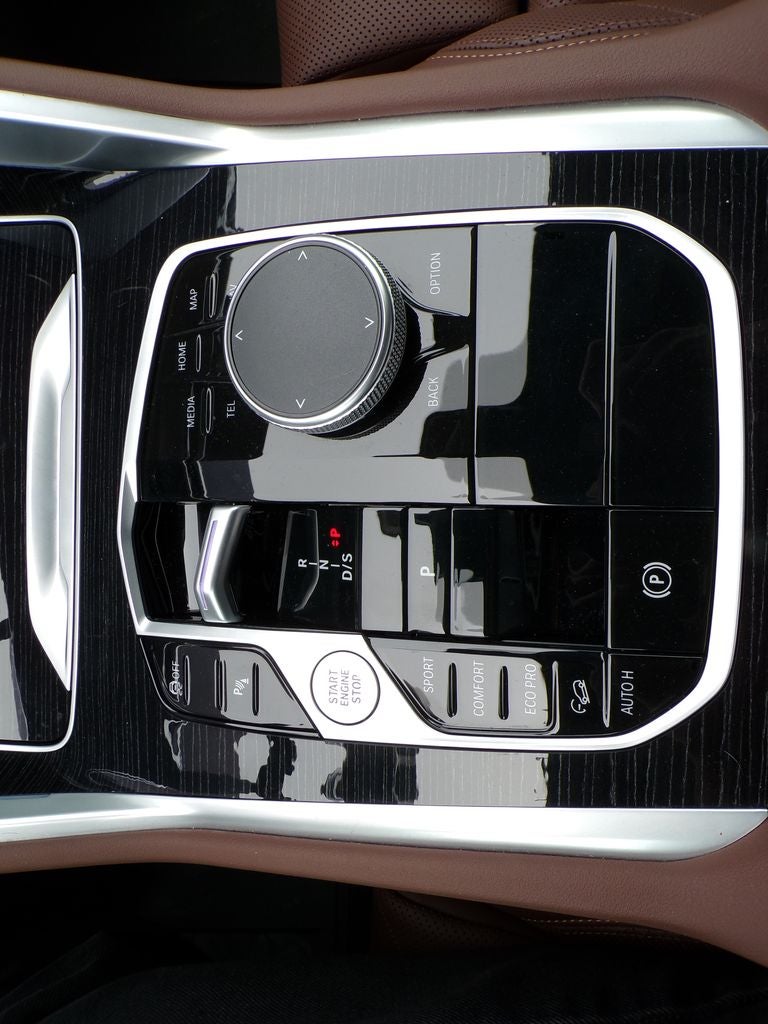 2024 BMW X6 M60i