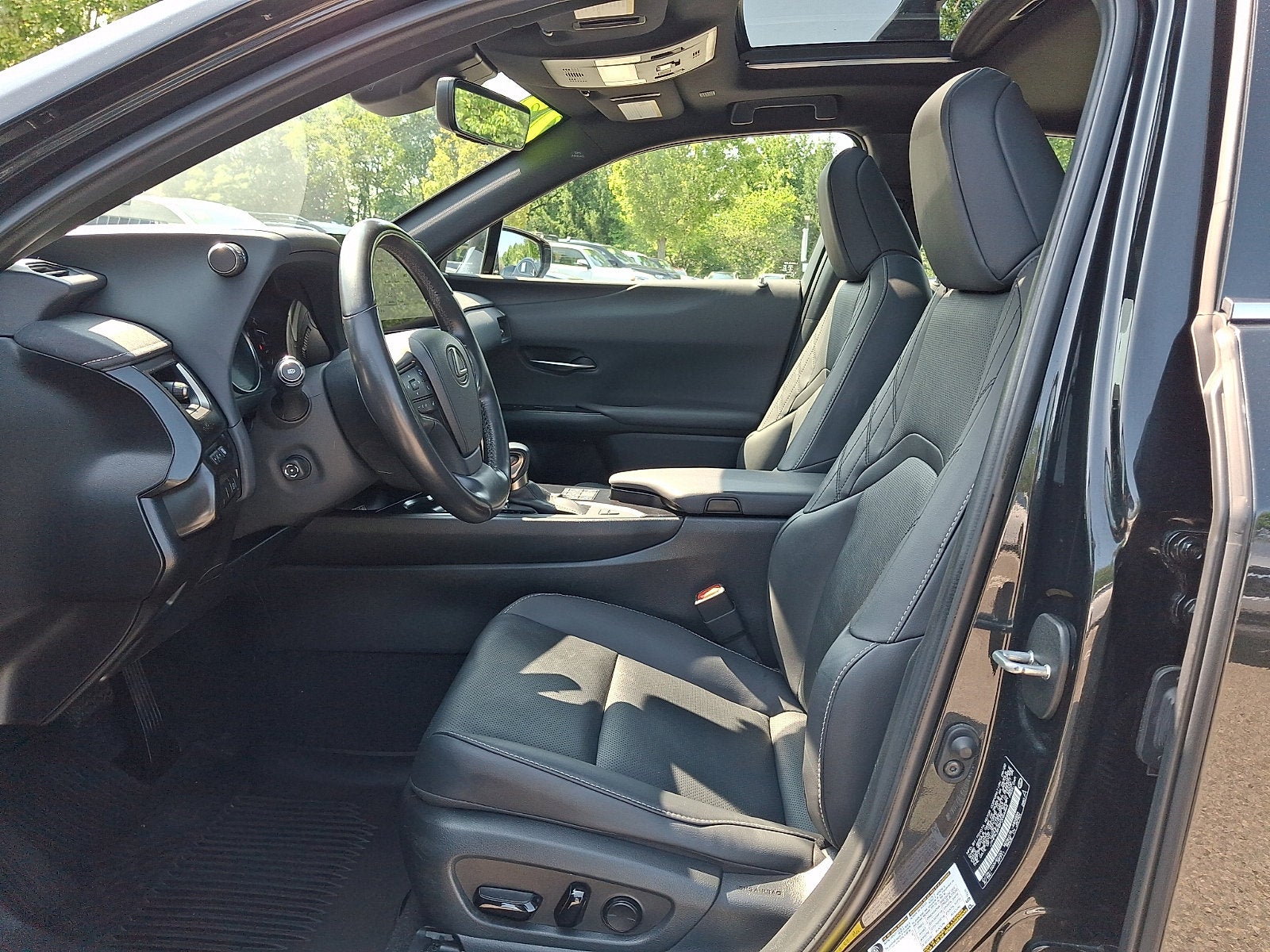 2023 Lexus UX 250h Premium