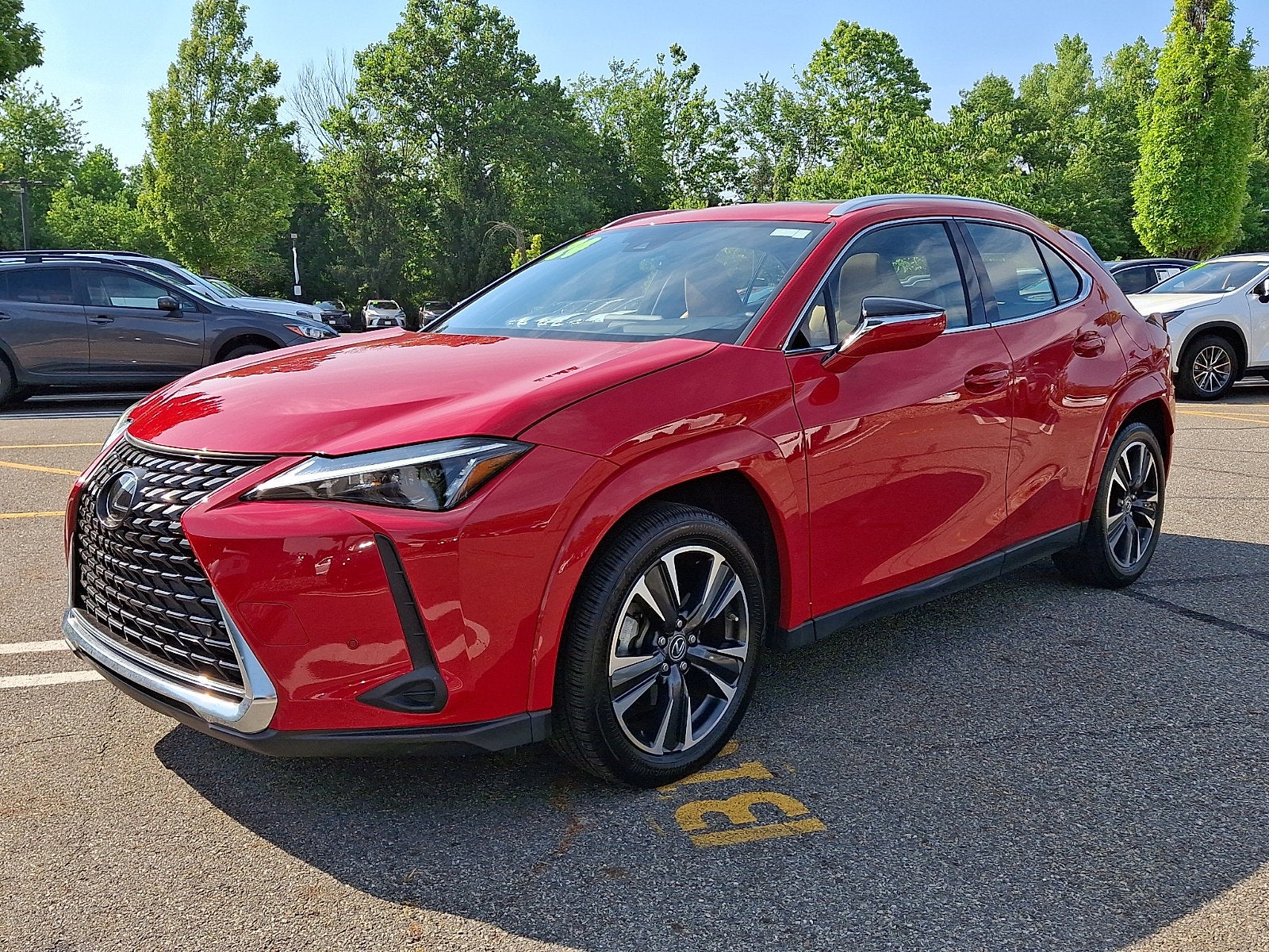 2024 Lexus UX 250h Premium