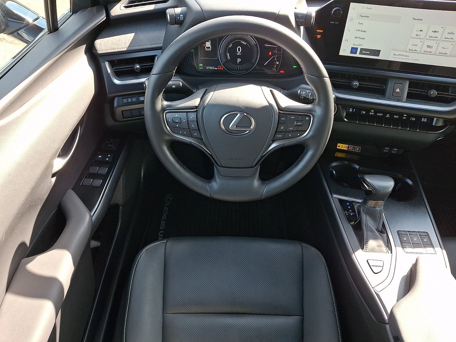 2024 Lexus UX 250h Premium
