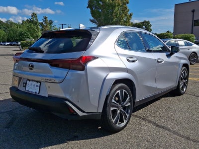 2024 Lexus UX 250h Premium