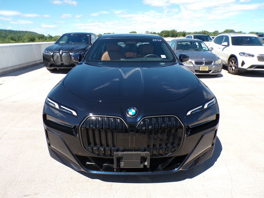 2026 BMW 7 Series 740i xDrive