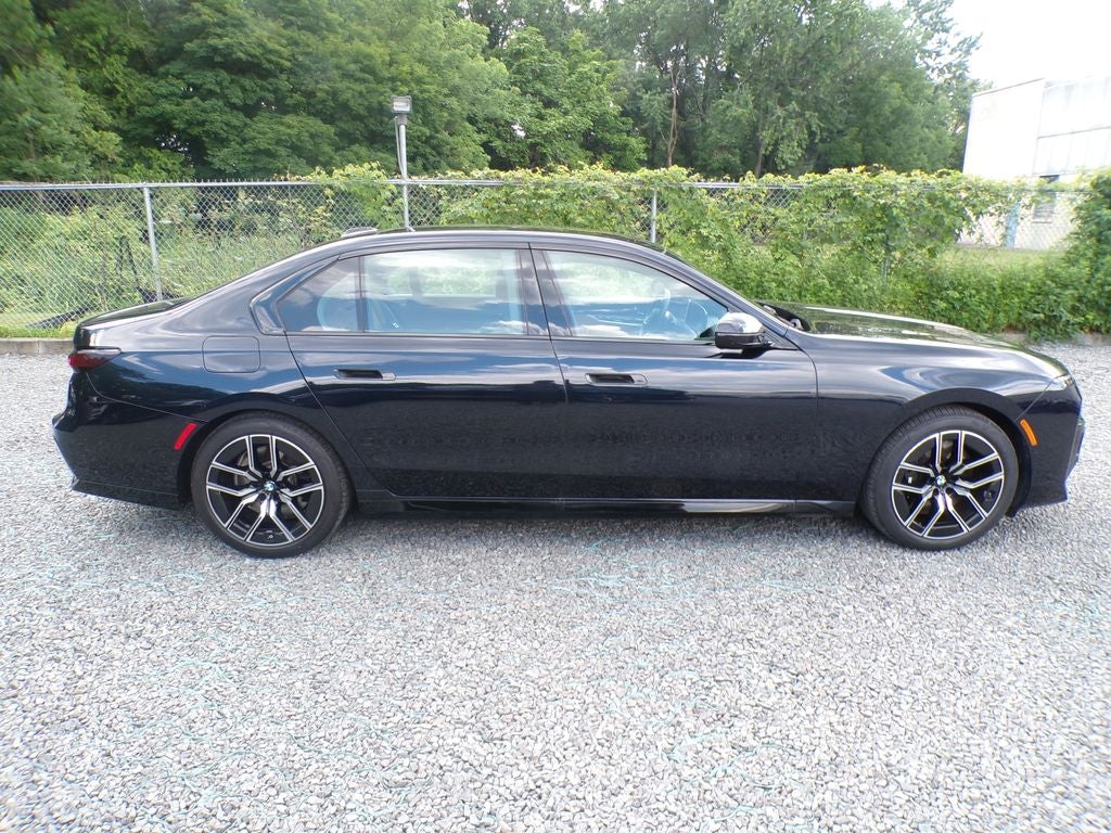 2026 BMW 7 Series 740i xDrive