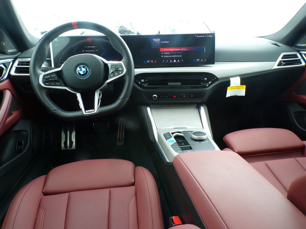 2025 BMW i4 M50