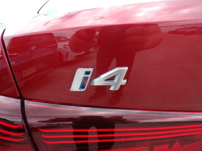 2025 BMW i4 M50